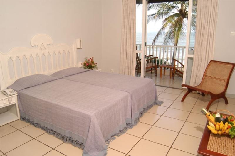 Hotel Sunset Beach Negombo Eksteriør bilde